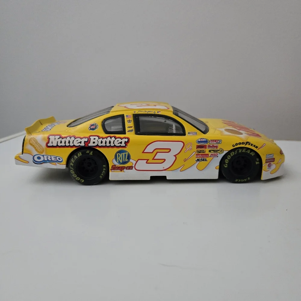 Dale Earnhardt Jr #3 Winner’s Circle Nilla Wafers Nutter Butter Diecast
